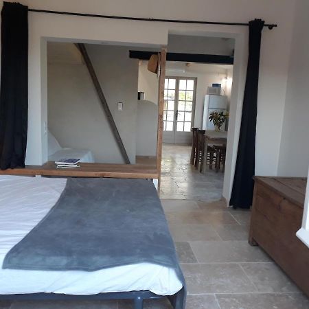 La Petite Maison Dans Les Vignes Chamaret Luaran gambar