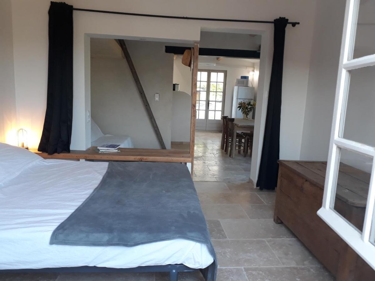 La Petite Maison Dans Les Vignes Chamaret Luaran gambar